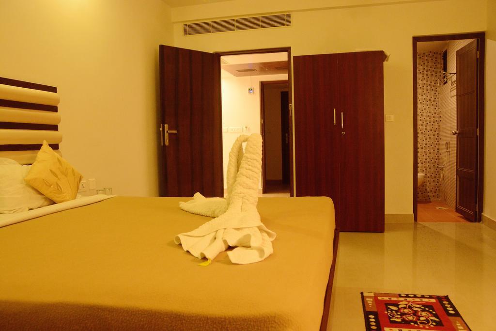 King Paradise Hotel Tiruchirappalli Екстериор снимка